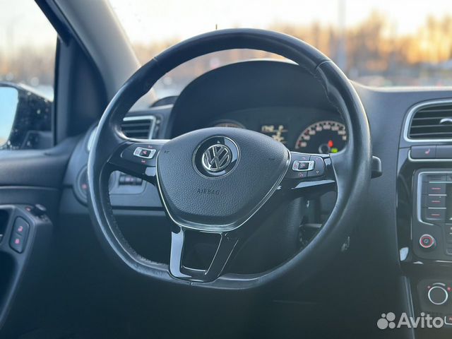 Volkswagen Polo 1.6 AT, 2017, 127 990 км объявление продам