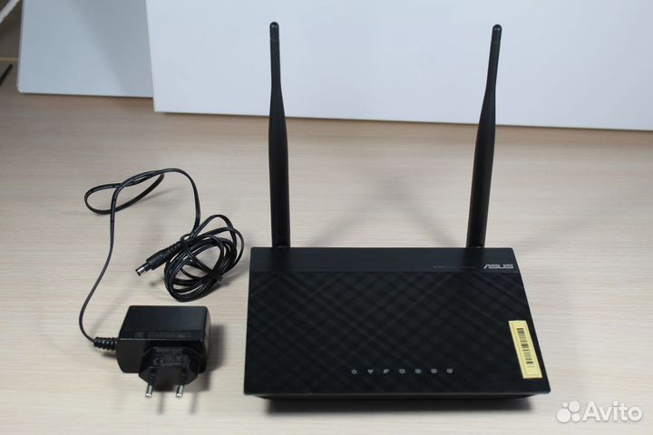 Wifi роутер asus RT-N12 с блоком питания