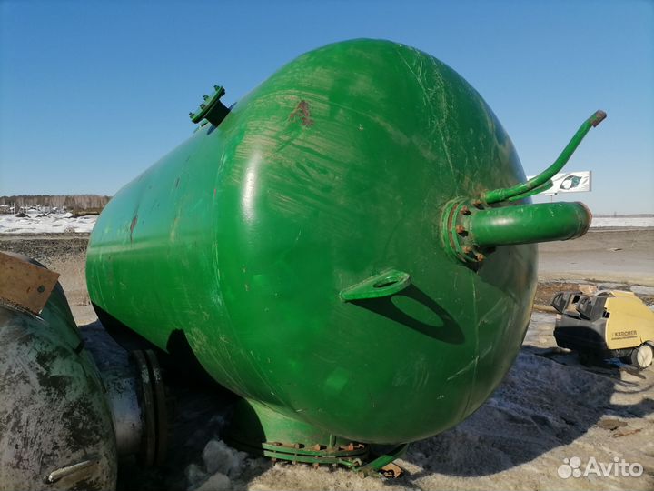 Ёмкость металлическая б/у 12.5 м3