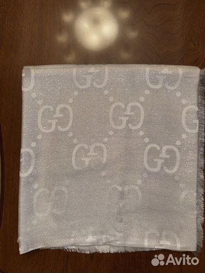 Шаль Gucci