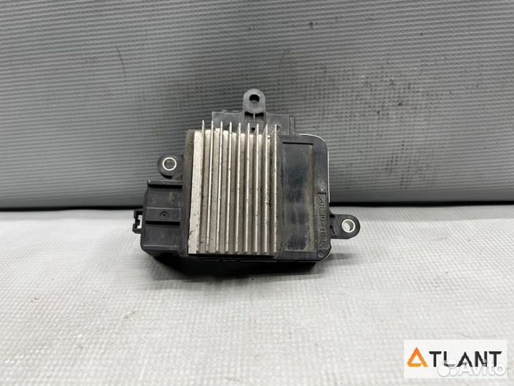 Блок управления вентилятором охлаждения toyota HIG