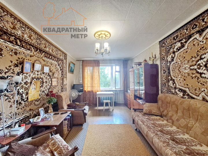 2-к. квартира, 50 м², 4/9 эт.