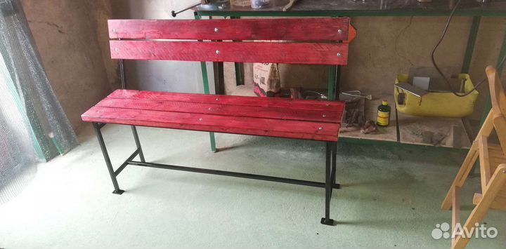 Скамейка садовая