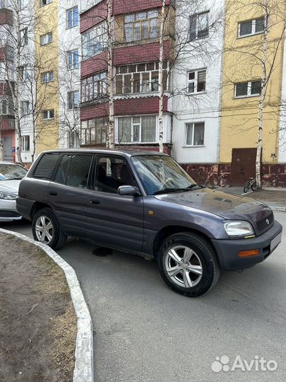 Toyota RAV4 2.0 МТ, 1995, 503 000 км