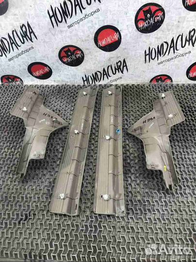 Накладка на порог Honda Accord