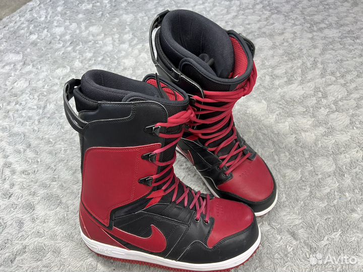 Ботинки для сноуборда 43eur Nike Vapen