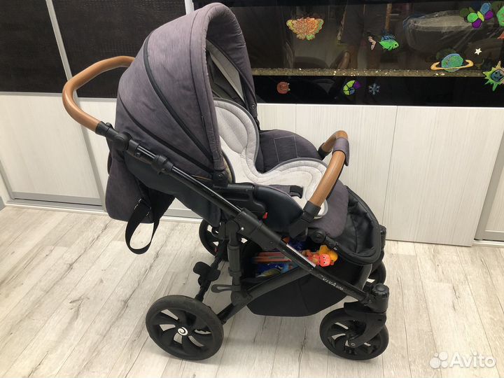 Коляска tutis 2 в 1+зимний конверт+руковички