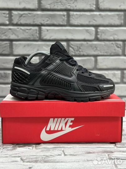 Кроссовки Nike Zoom Vomero 5 Anthracite