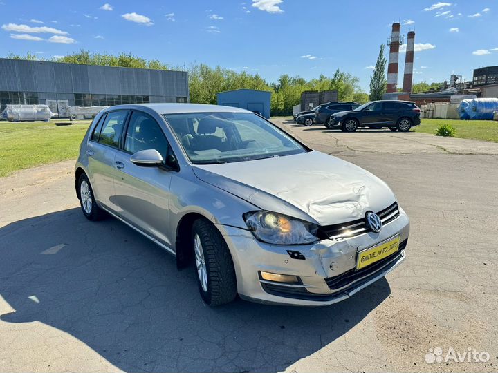 Volkswagen Golf 1.2 AMT, 2013, битый, 300 000 км