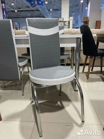 Стол обеденный раздвижной