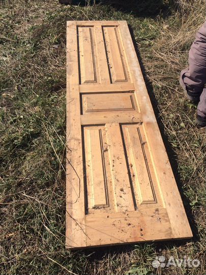 Дверь деревянная с рамой,дверь двустворчатая