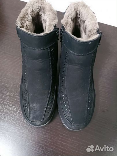 Ботинки женские 38 размера новые