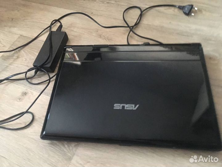 Ноутбук asus