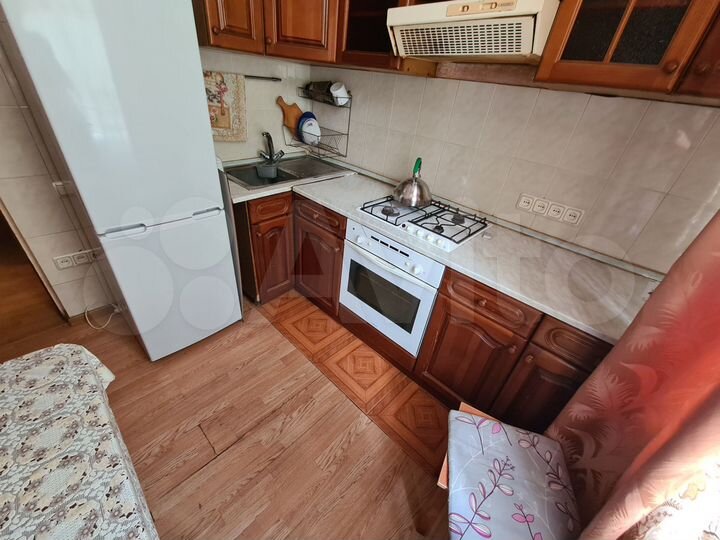 2-к. квартира, 35 м², 1/3 эт.