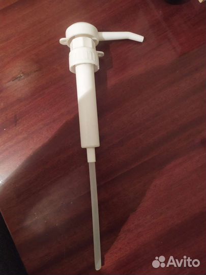 Помповый дозатор