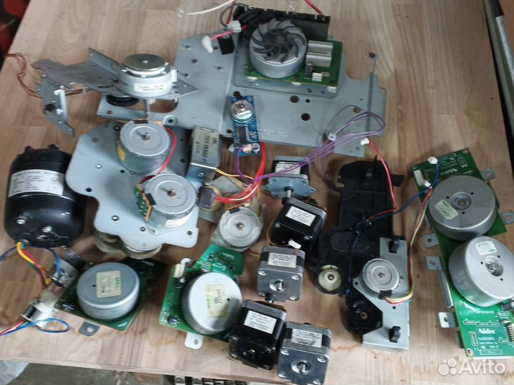 Электро моторчики от копировальной техники