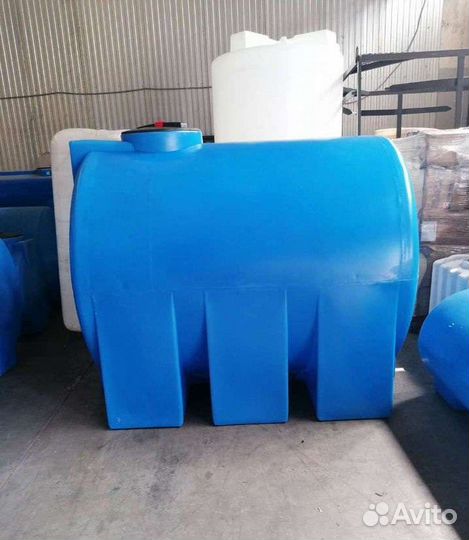 Бак для воды 3000 горизонтальный