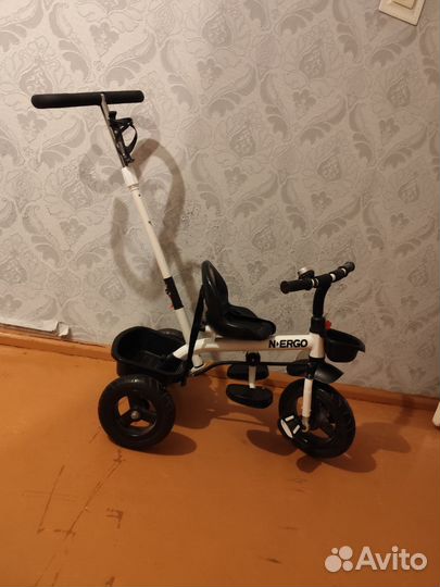 Детский велосипед с ручкой бу
