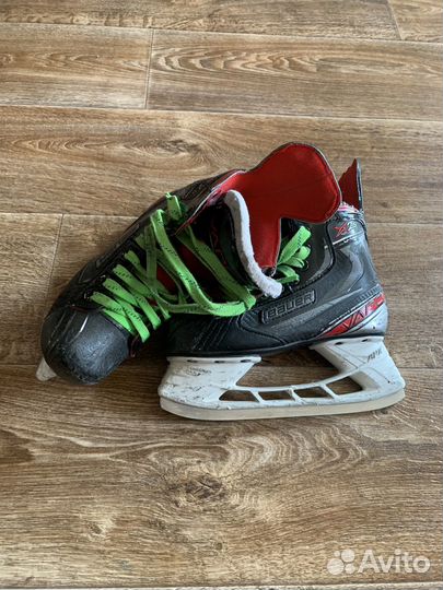 Хоккейные коньки bauer vapor