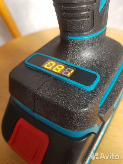 Бесщеточный шуруповерт Makita 24v