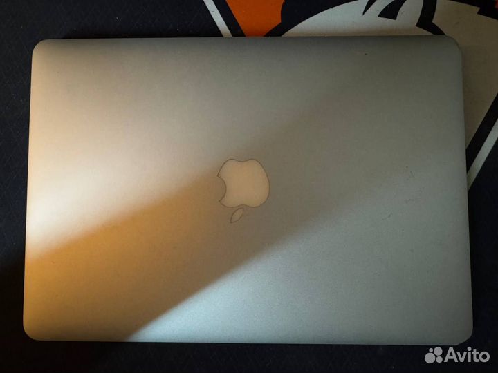 Macbook air a1466 2012