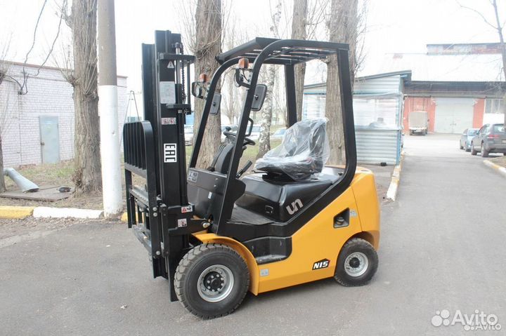 Вилочный погрузчик UN Forklift FG15, 2023