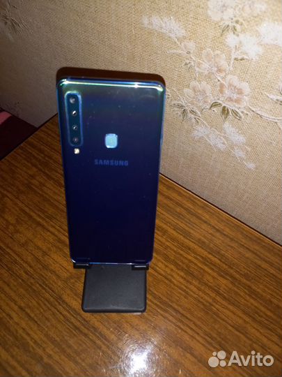 Samsung Galaxy A9 (2018), 6/128 ГБ