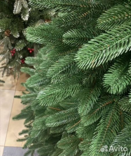 Елка искусственная