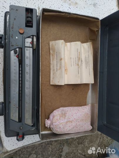 Весы полеаые