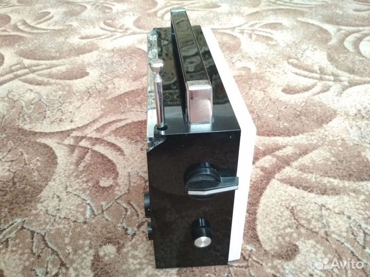 Радиоприемник VEF-201 винтажный usssr СССР