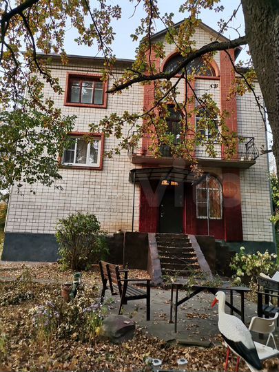 Дом 450 м² на участке 50 сот.