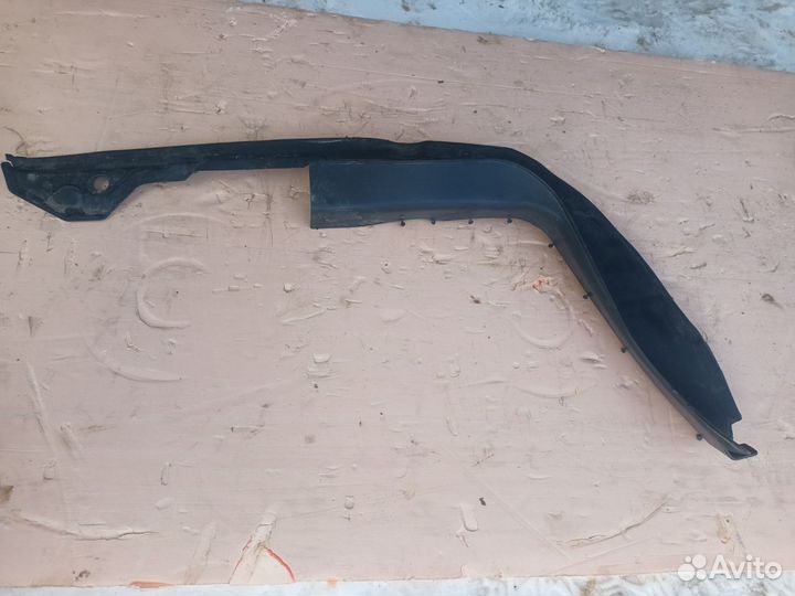 Водосток задний правый Audi A8 D3