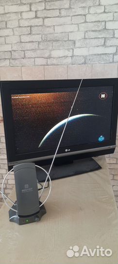 Телевизор LG 32LC2R