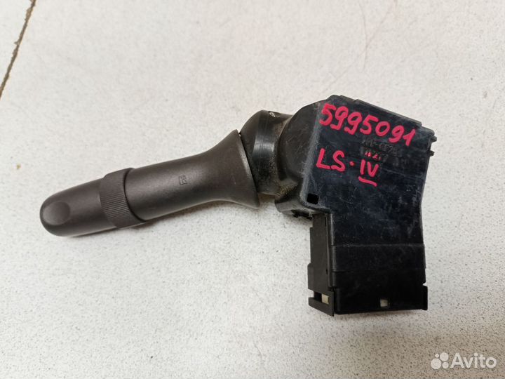 Переключатель стеклоочистителей подрулевой