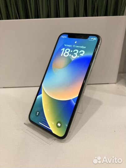 iPhone X, 256 ГБ