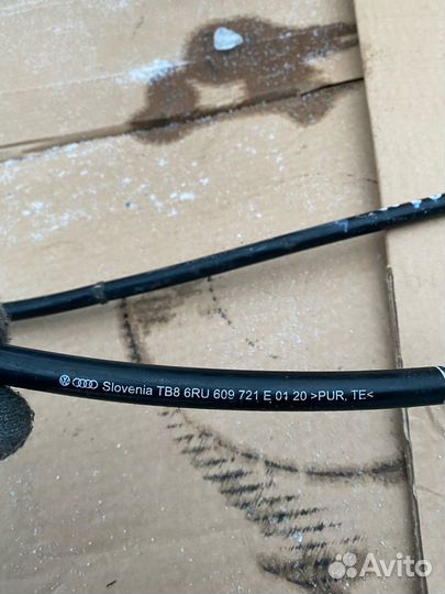 Троса ручника Volkswagen Polo Sedan