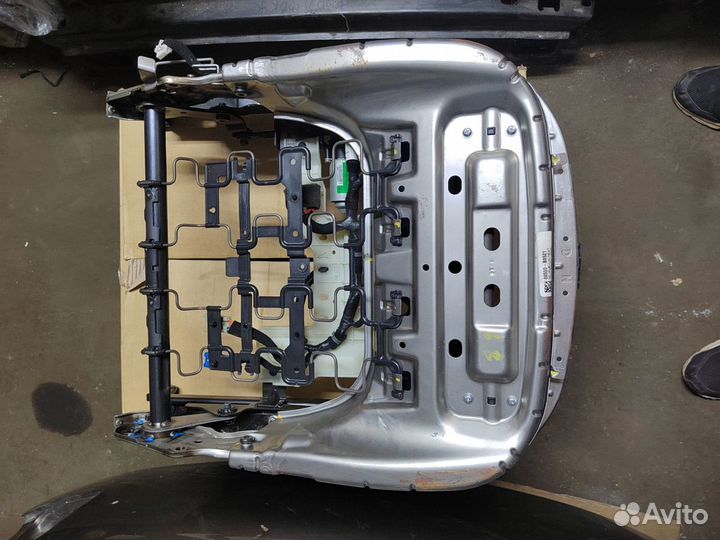 Сиденье водительское Hyundai Santa Fe 3