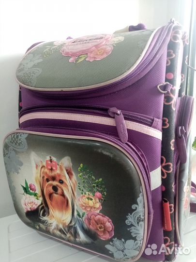 Школьный портфель