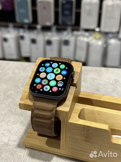 Apple Watch 5 44mm Space Grey Отличные