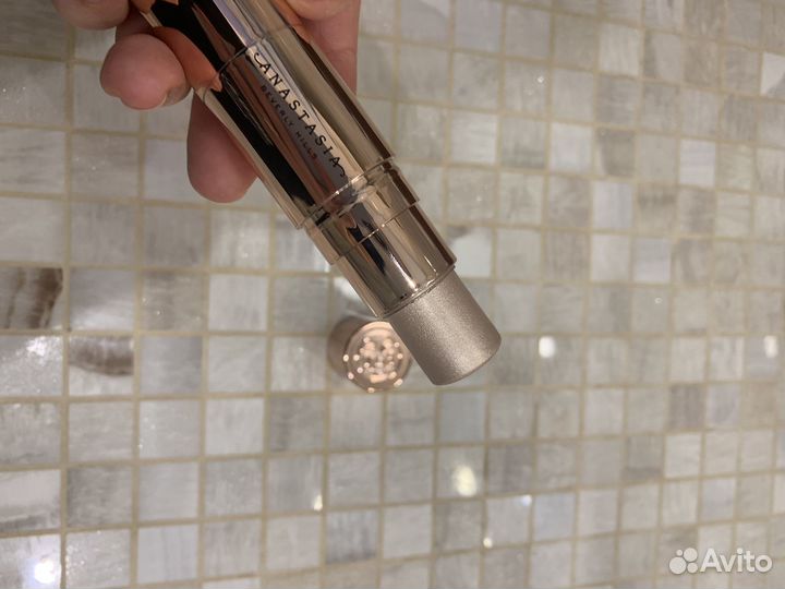 Anastasia beverly hills хайлайтер