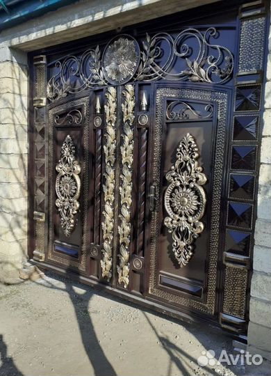 Кованые ворота и калитка
