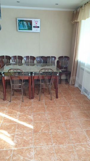 Дом 185,4 м² на участке 10 сот.