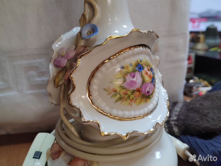 Лампа фарфор