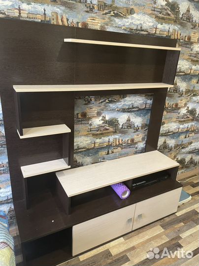 Стенка в гостиную