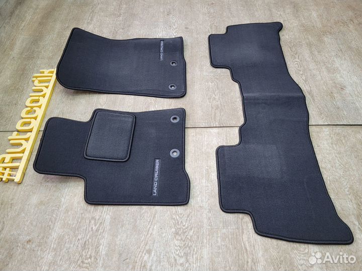 Коврики в салон Toyota Land Cruiser 200 Супер Прем