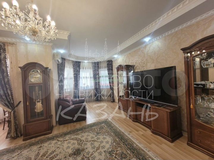 3-к. квартира, 128,4 м², 4/5 эт.