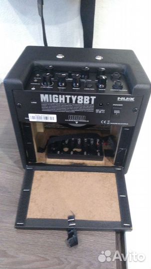 Гитарный комбоусилитель NUX Mighty 8 BT