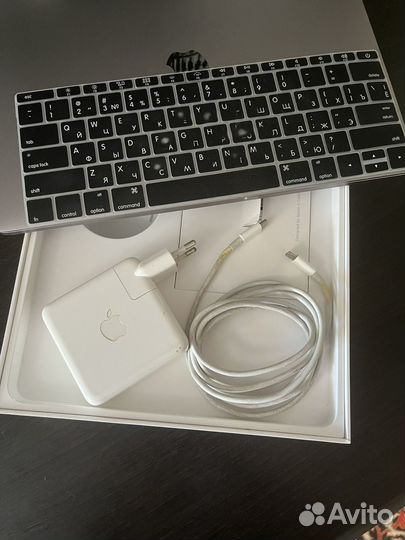 Apple MacBook pro 13 2017