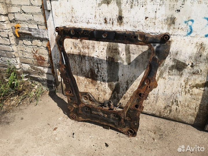 Подрамник передний Ниссан Х-Трейл Т31, Кашкай J10