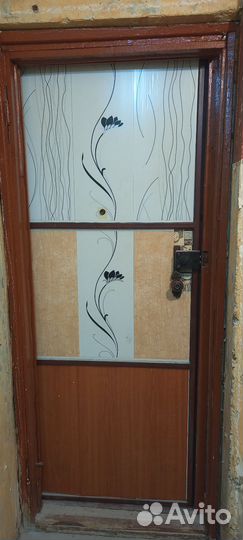 Входная дверь